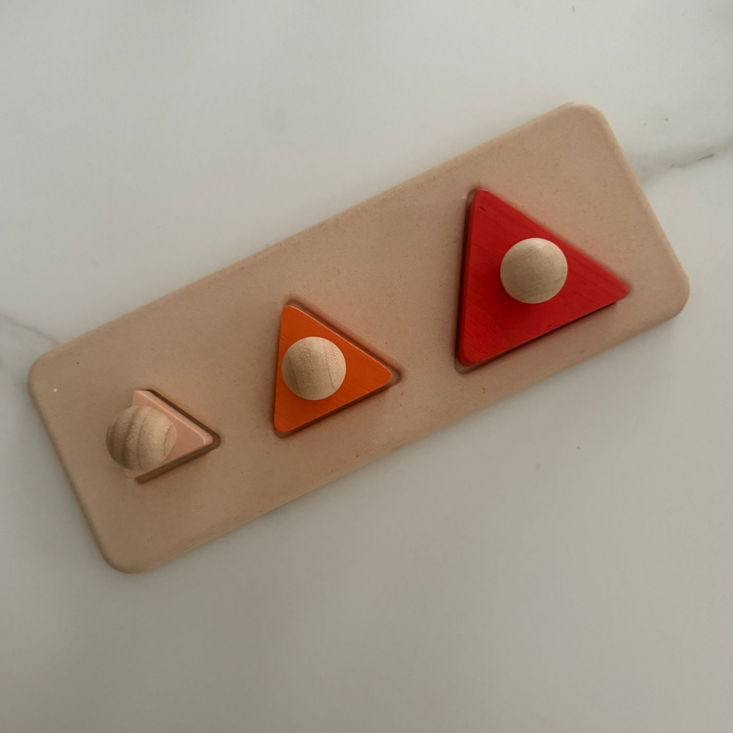 PUZZLEFORMAS GEOMÉTRICAS TRIÁNGULO-PLANTOYS