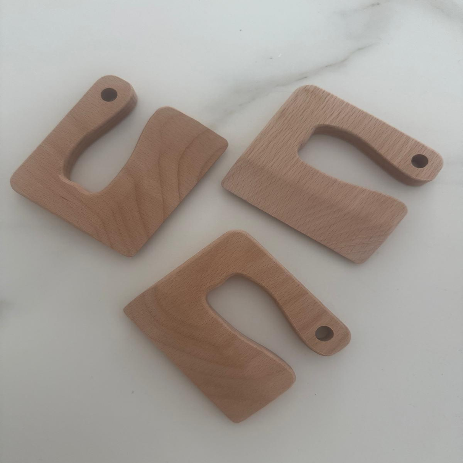 CUCHILLO DE MADERA CON ASA