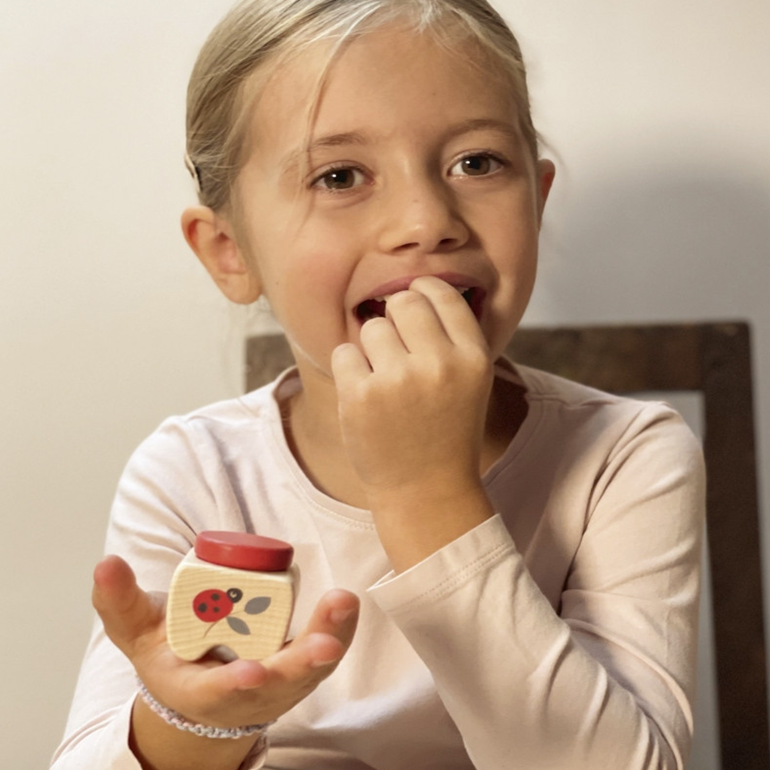Cajita de Madera para Dientes - Imagen 5